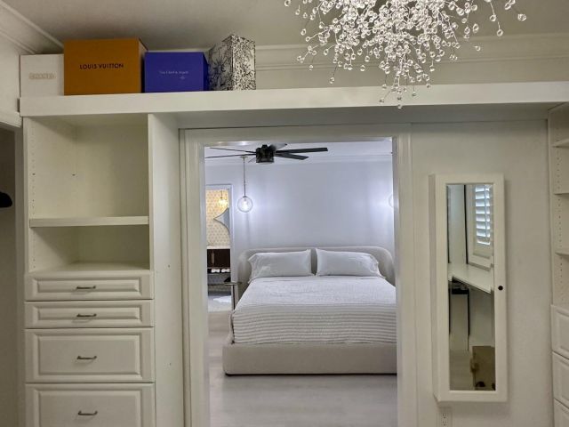 Дом в аренду по адресу 801 NW 6th Drive - фото 5954196