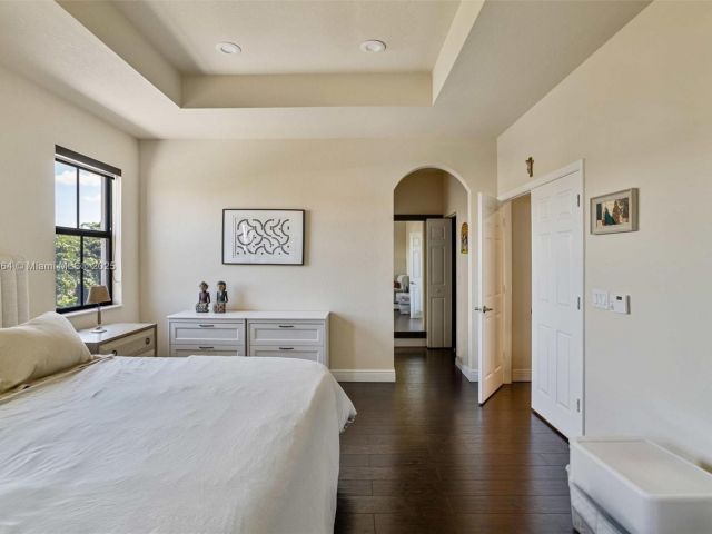 Продажа дома по адресу 10075 NW 86th Ter - фото 5859560