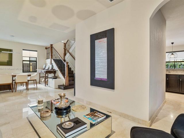 Продажа дома по адресу 10075 NW 86th Ter - фото 5859563