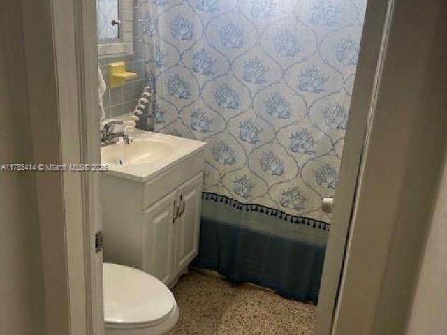 Продажа дома по адресу 3430 SW 105th Ave - фото 6087779