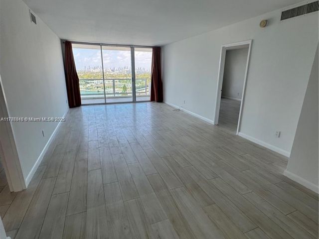 Продажа квартиры #1206 - фото 5906767