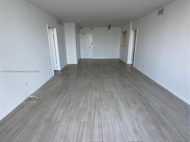 Продажа квартиры #1206 - фото 5906769