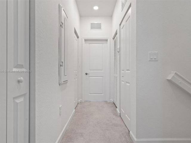 Продажа дома по адресу 23535 SW 127th Pl - фото 5956556