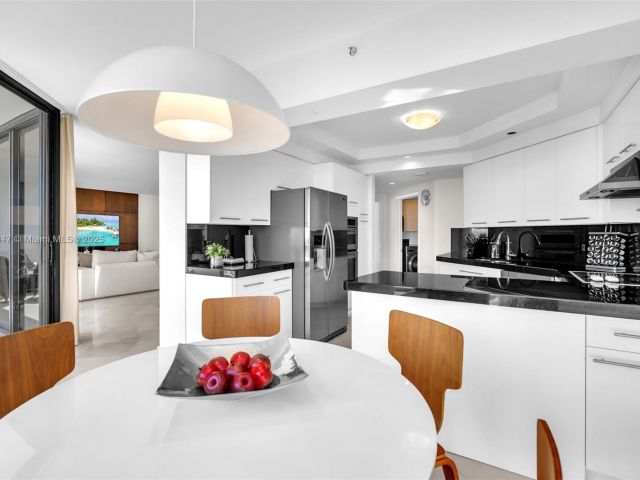 Продажа квартиры #1704 - фото 5975093