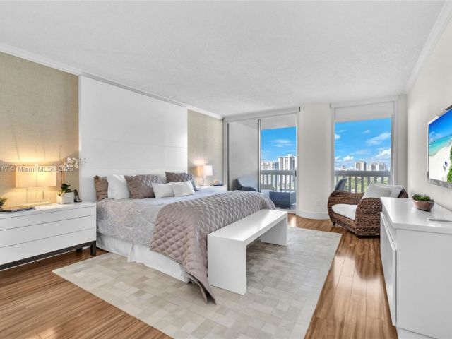 Продажа квартиры #1704 - фото 5975100