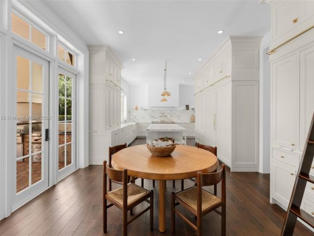 Продажа дома по адресу 7393 SW 79th Ct - фото 6127156