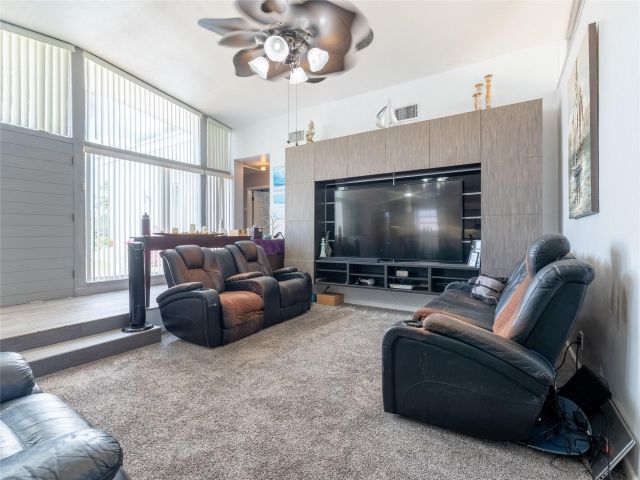 Продажа дома по адресу 3141 Riverland Rd - фото 6055989