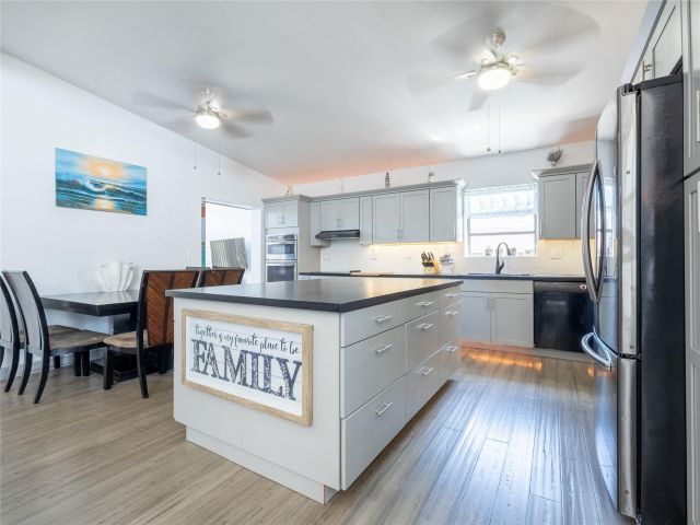 Продажа дома по адресу 3141 Riverland Rd - фото 6056004