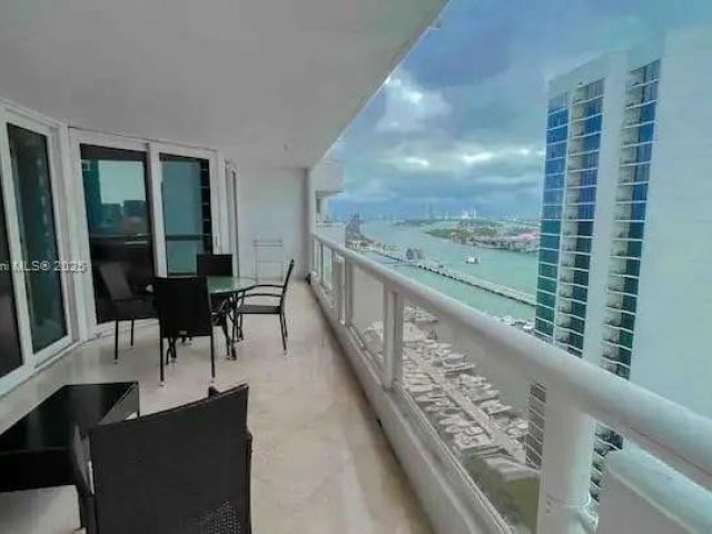 Квартира в аренду номерA-2741 - фото 5858271