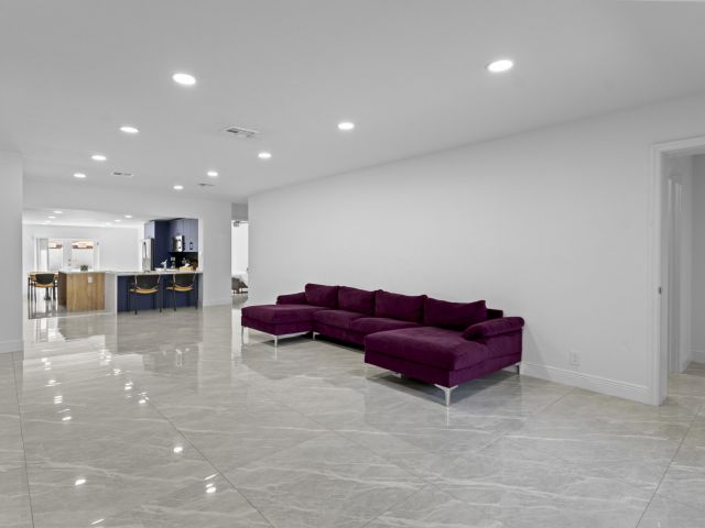 Продажа дома по адресу 1640 Washinghton Street - фото 5938408