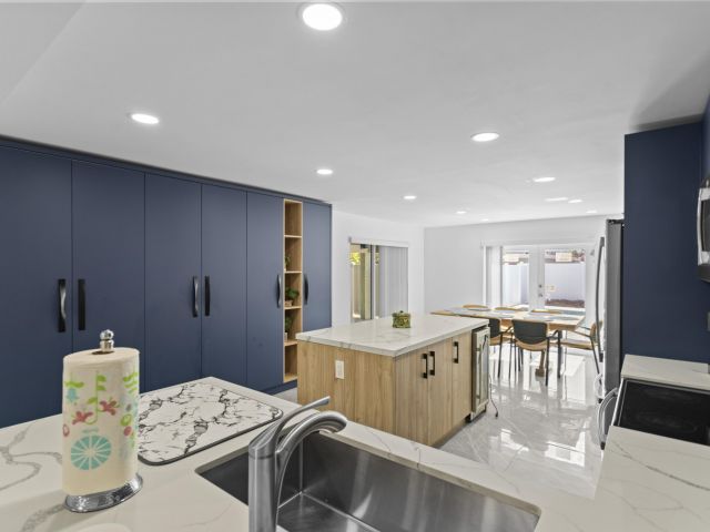 Продажа дома по адресу 1640 Washinghton Street - фото 5938419