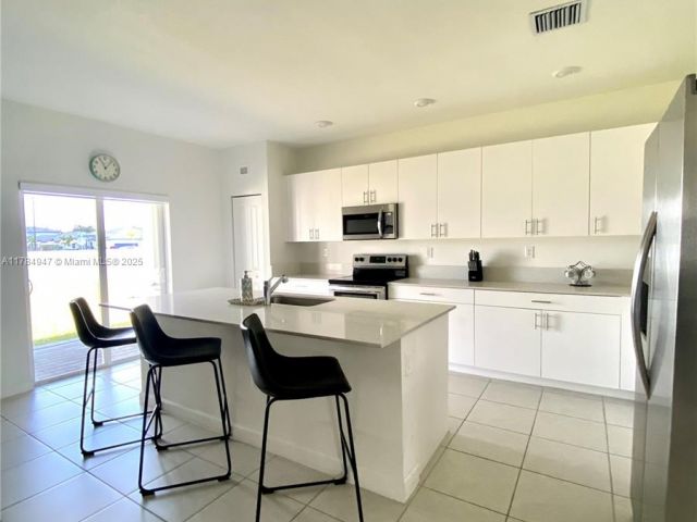 Продажа дома по адресу 16715 SW 292nd Ter - фото 5870860