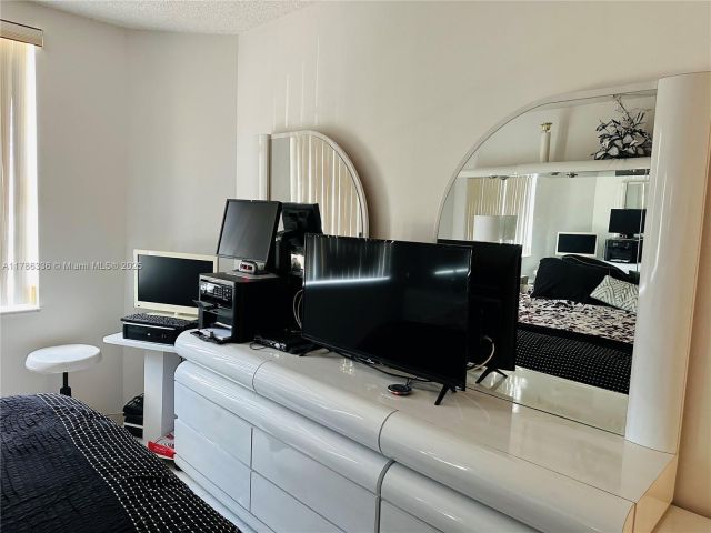 Квартира в аренду номер4L - фото 5901205