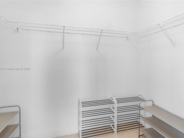 Продажа квартиры #3107 - фото 5922062