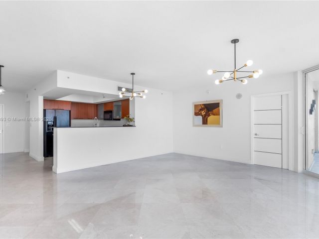 Продажа квартиры #3107 - фото 5922069