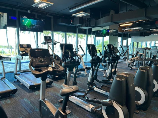 Продажа квартиры #801 - фото 5925953