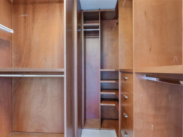 Продажа квартиры #801 - фото 5925958