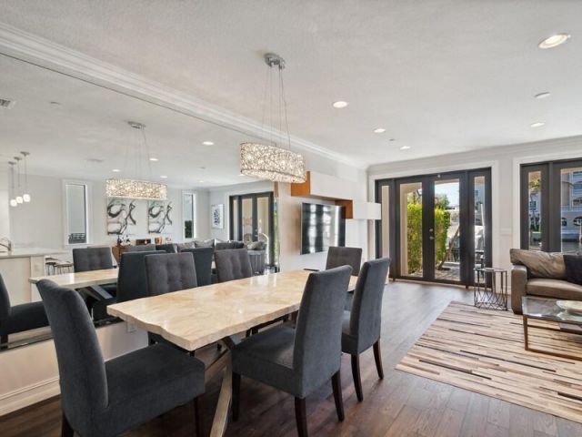 Дом в аренду по адресу 95 Isle Of Venice Drive - фото 6291062