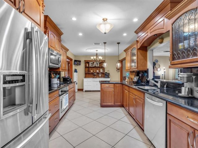 Продажа дома по адресу 28505 SW 207th Ave - фото 5868972