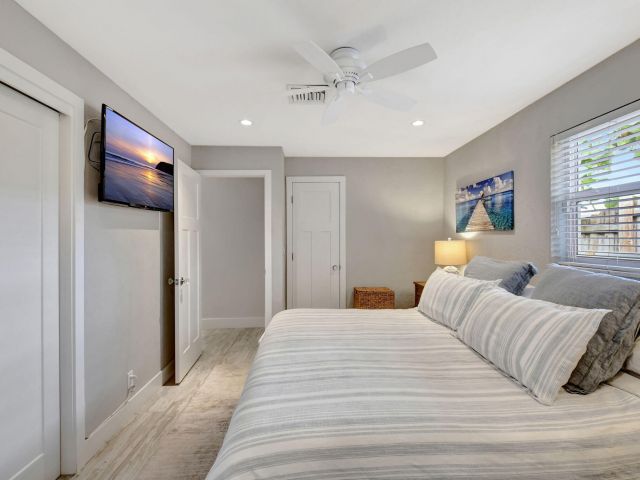 Дом в аренду по адресу 14 NE 5th Street - фото 5879657