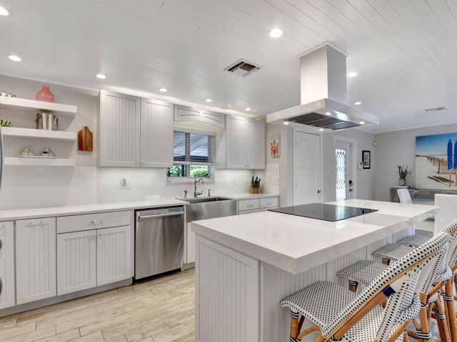 Дом в аренду по адресу 14 NE 5th Street - фото 5879667