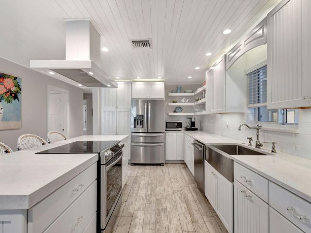 Дом в аренду по адресу 14 NE 5th Street - фото 5879670