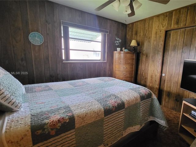 Продажа дома по адресу 521 N 70th Way - фото 6780307