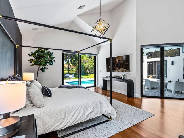 Продажа дома по адресу 3098 NW 60th Street - фото 6852854