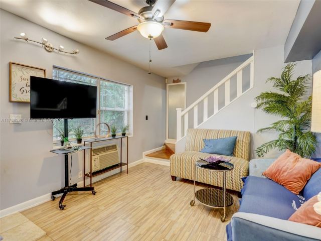 Дом в аренду по адресу 400 CADIMA AVE 0 - фото 5900356