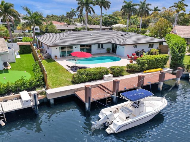 Продажа дома по адресу 2805 NE 29th St - фото 6040947