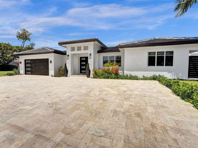 Продажа дома по адресу 2805 NE 29th St - фото 6040952