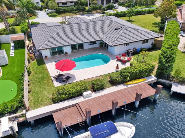 Продажа дома по адресу 2805 NE 29th St - фото 6040960