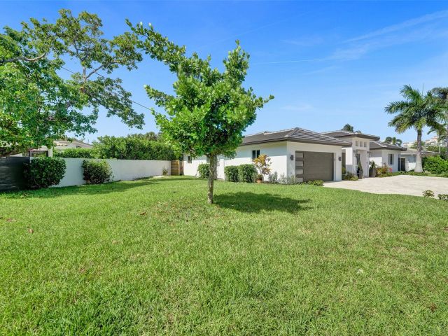 Продажа дома по адресу 2805 NE 29th St - фото 6040961