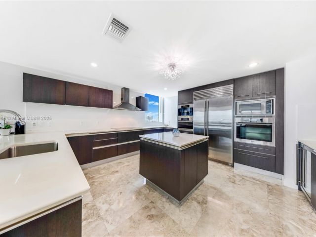 Квартира в аренду номер2401 - фото 5935932