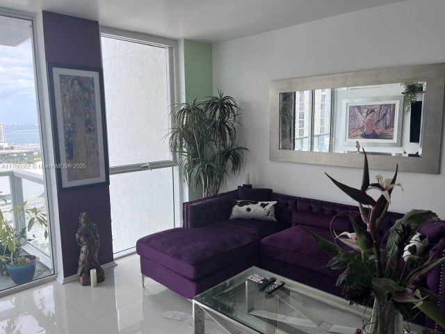 Продажа квартиры #3004 - фото 5923890