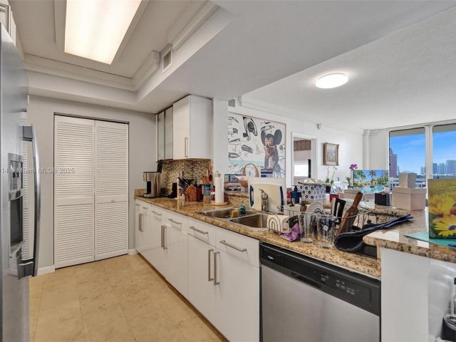 Продажа квартиры #2507 - фото 5908811