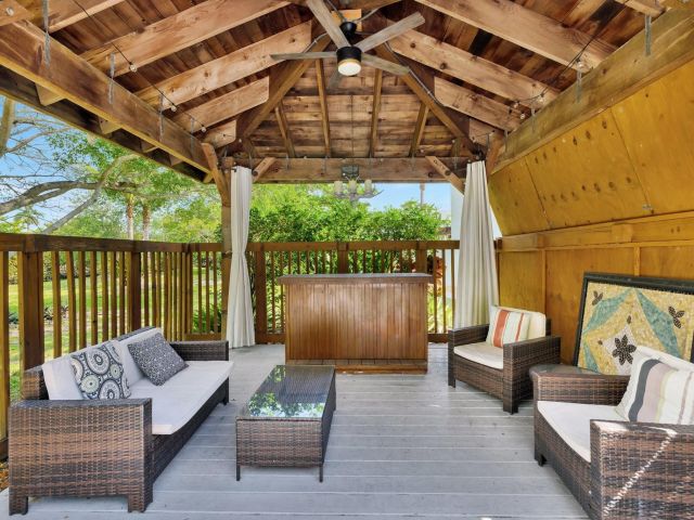 Продажа дома по адресу 2017 N Dixie Hwy - фото 5995798