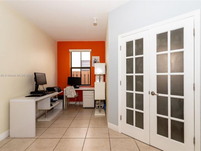 Продажа дома по адресу 10013 NW 89th Ter - фото 5859440