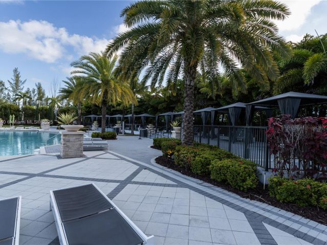 Продажа дома по адресу 10013 NW 89th Ter - фото 5859448