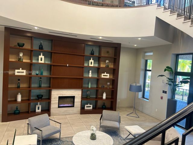 Продажа дома по адресу 10013 NW 89th Ter - фото 5859453