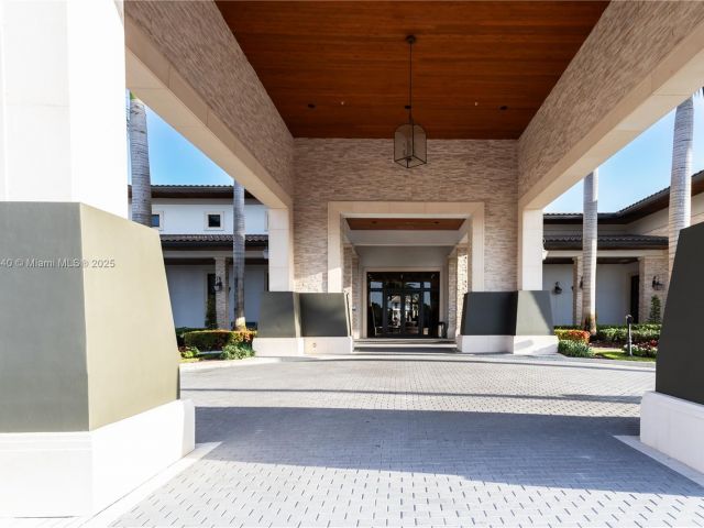 Продажа дома по адресу 10013 NW 89th Ter - фото 5859455