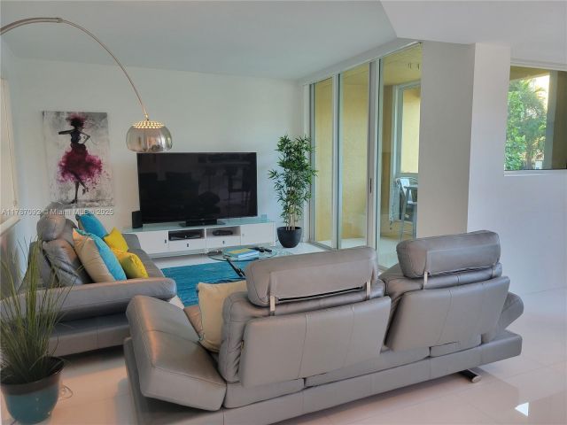 Продажа квартиры #1-TH - фото 5915672