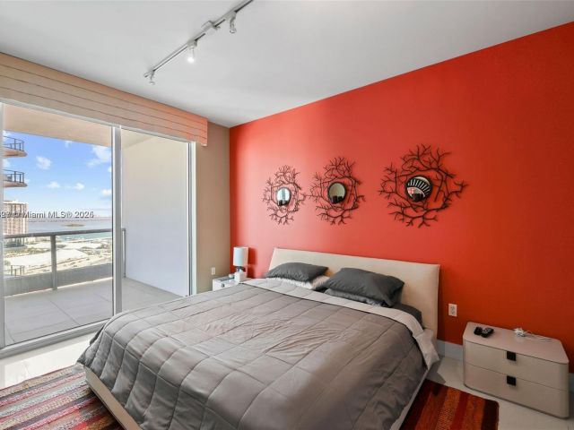 Продажа квартиры #2410 - фото 5920105