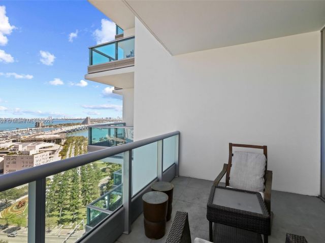 Продажа квартиры #2410 - фото 5920107