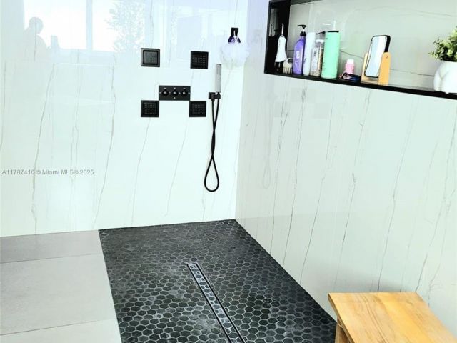 Продажа дома по адресу 30992 SW 195th Ave - фото 5869878