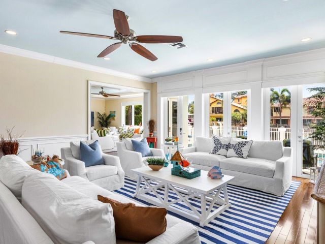 Продажа дома по адресу 960 Dogwood Drive - фото 5950580