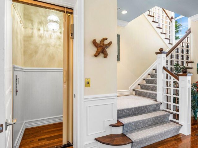 Продажа дома по адресу 960 Dogwood Drive - фото 5950584