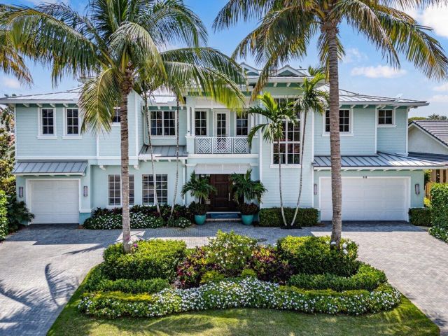 Продажа дома по адресу 960 Dogwood Drive - фото 5950590