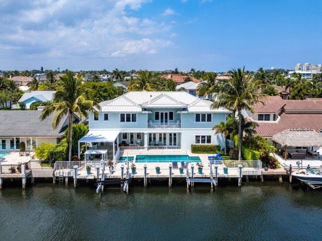 Продажа дома по адресу 960 Dogwood Drive - фото 5950591