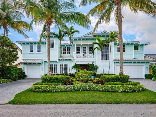 Продажа дома по адресу 960 Dogwood Drive - фото 5950598